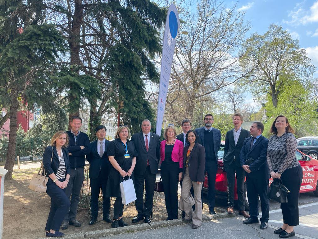 návšteva veľvyslancov v Blue Dot COMIN v Nitre