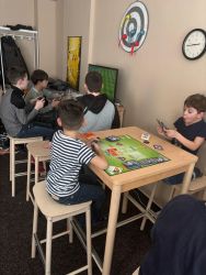 2025 03 hrave piatky