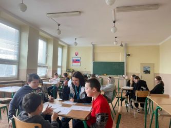 2025 02 15 integracne aktivity s detmi cudzincov na zs krcmeryho v nitre